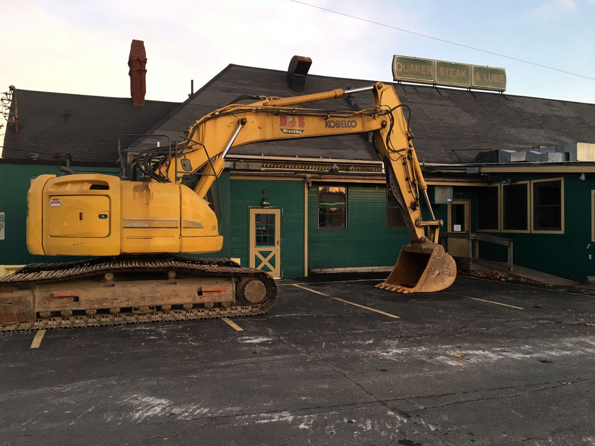 TullysPub.jpg